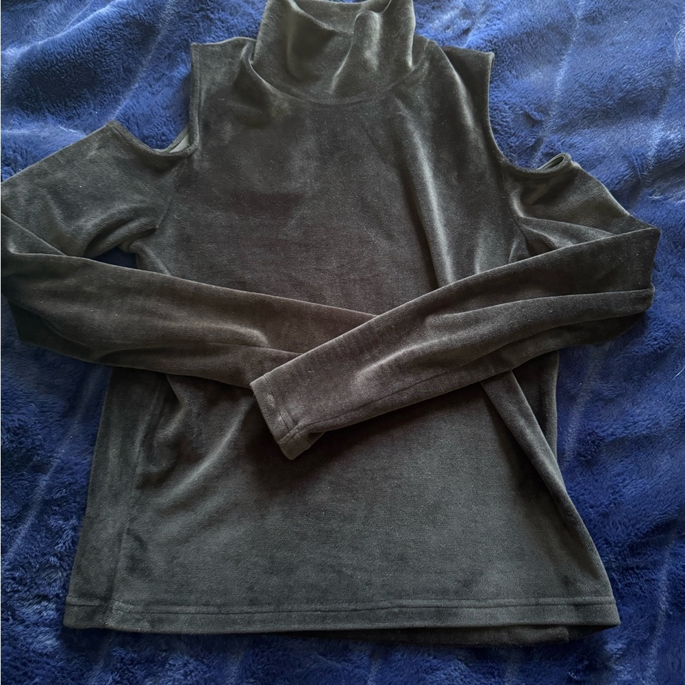 Zara- black velvet open shoulders top